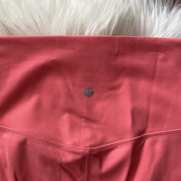 lululemon athletica Coral Leggings - Picture 2 of 4